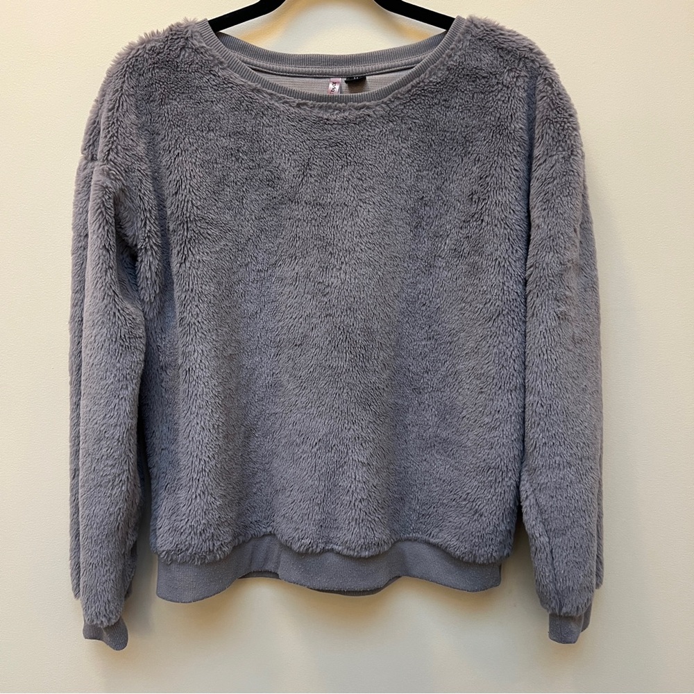 Love by Design Faux fur sweater